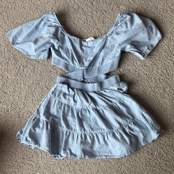 Elegant Light Blue Casual Dress - Picture 1 of 4